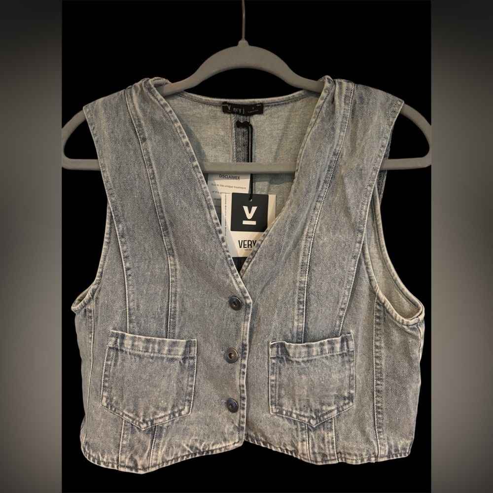 Very J Button up Jean Vest NWT
